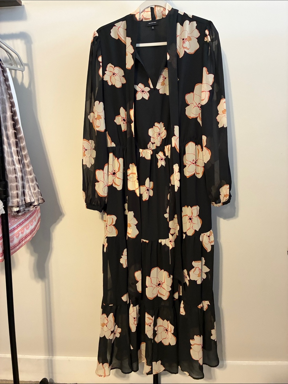 Who What Wear Black Maxi Dress Long Sheer Sleeve Tie Neck Cream Orange Floral XL - Picture 2 of 5